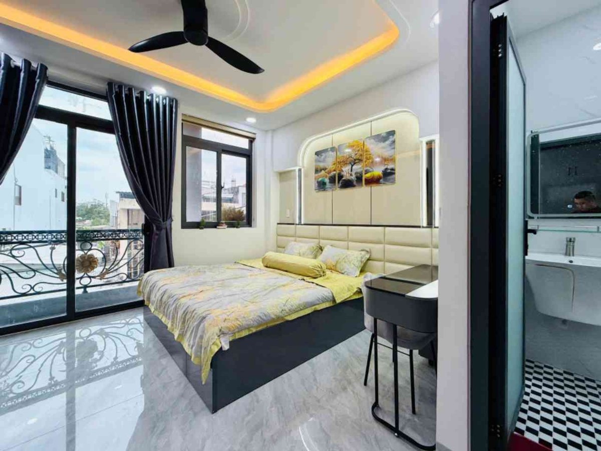 Nhà mặt tiền 6 tâng full nội thất tháng máy