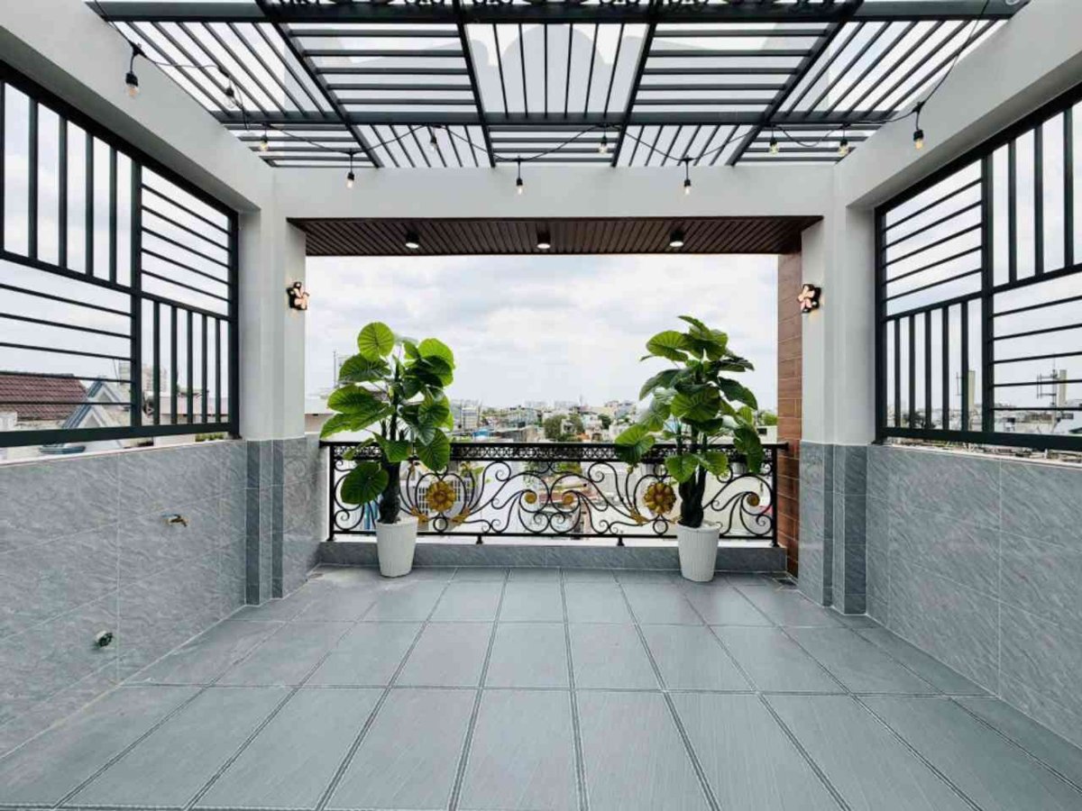 Nhà mặt tiền 6 tâng full nội thất tháng máy