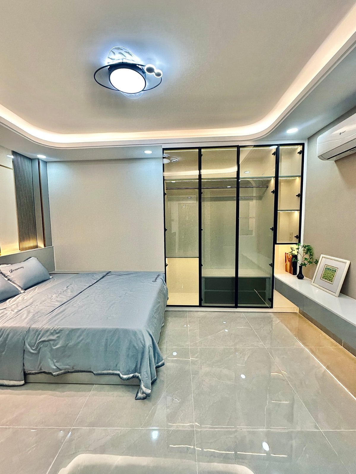 Nhà đẹp mới xây 5 tấm