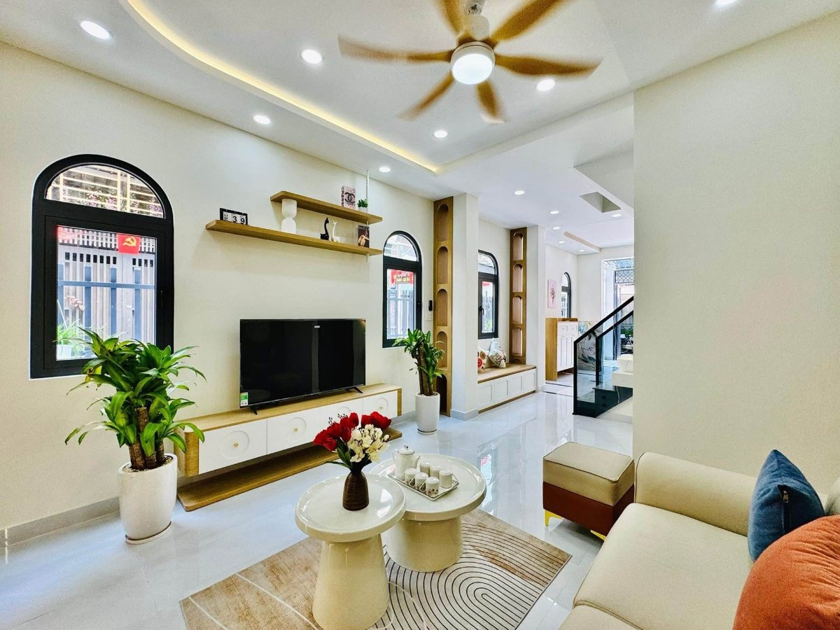 Nhà 4 tầng full nội thất