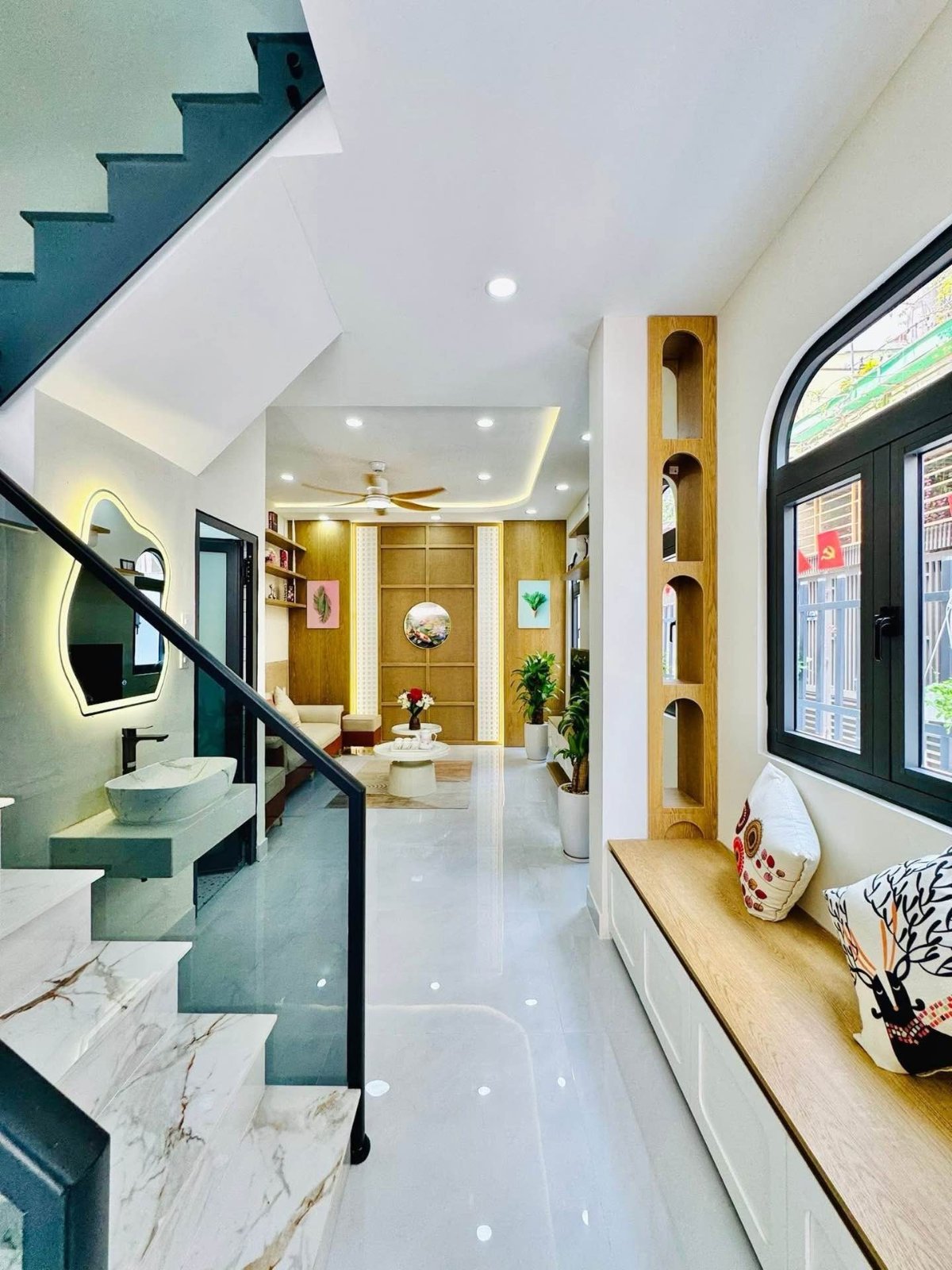 Nhà 4 tầng full nội thất