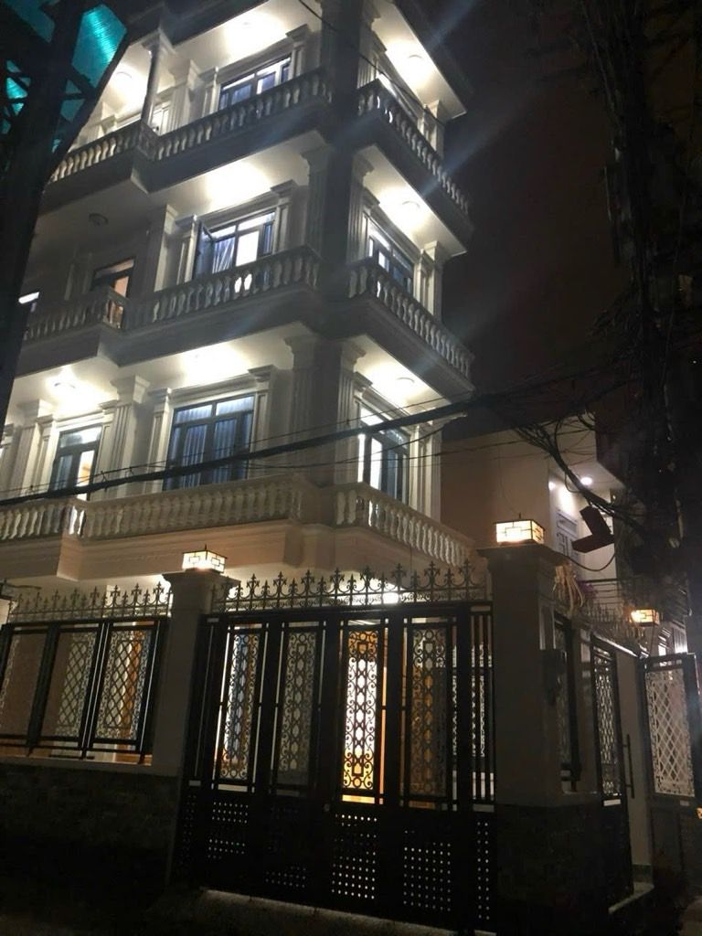 Nhà đẹp kinh doanh — Bến xe an sương.trường chinh. Quận 12