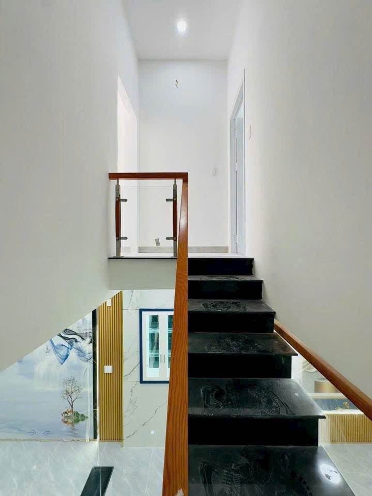Nhà hẻm tải
