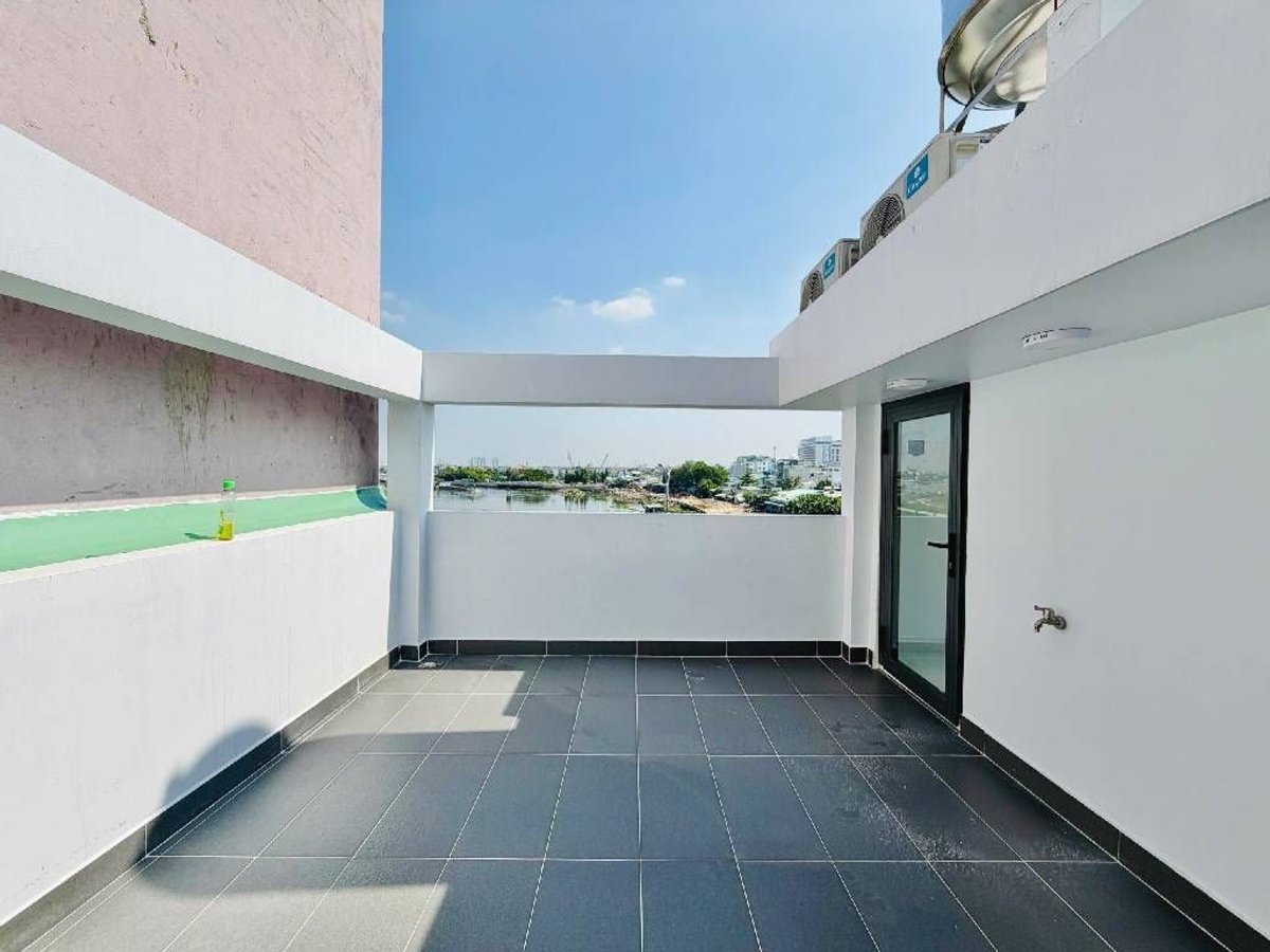 Nhà 5 tầng gò vấp