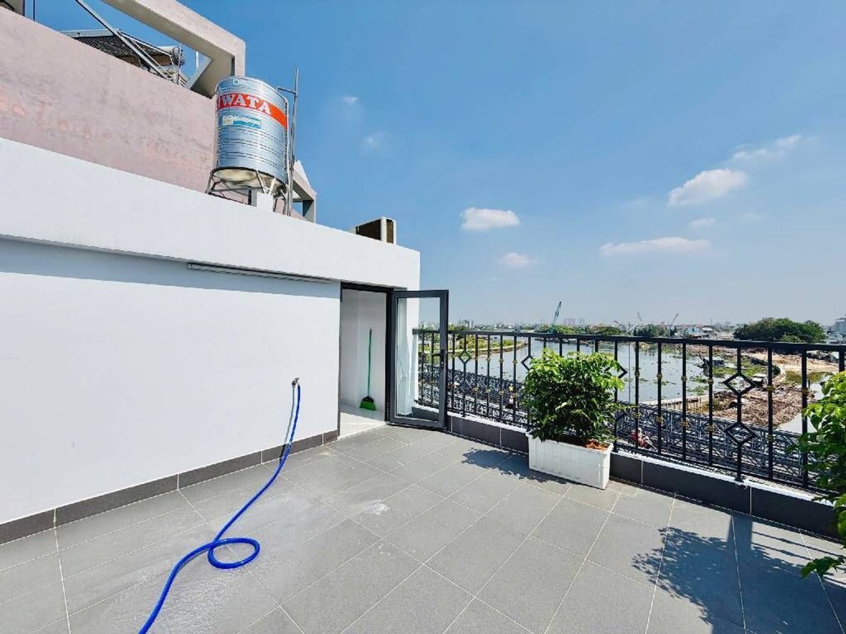 Nhà 5 tầng gò vấp