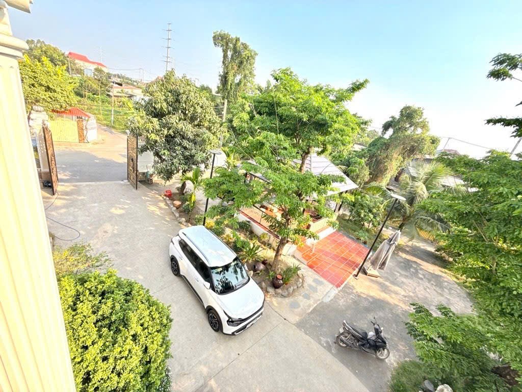 Biệt thự kế vinhome