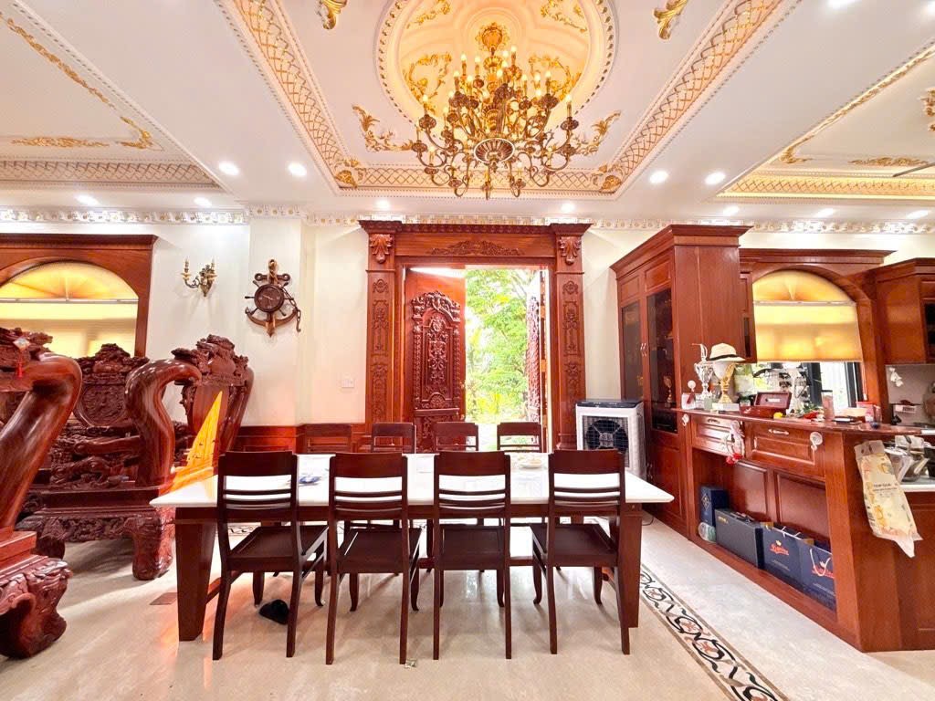 Biệt thự kế vinhome