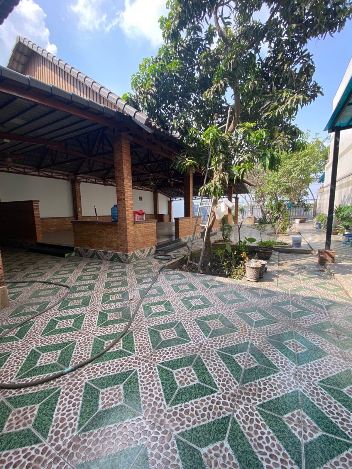 Biệt thự 2 tầng