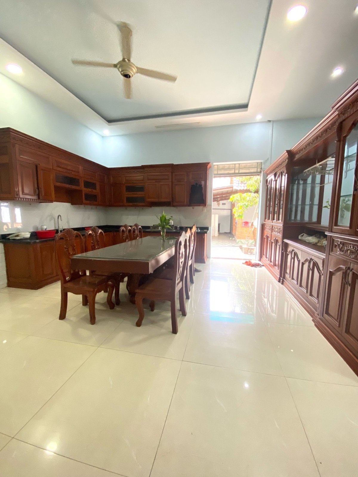 Biệt thự 2 tầng