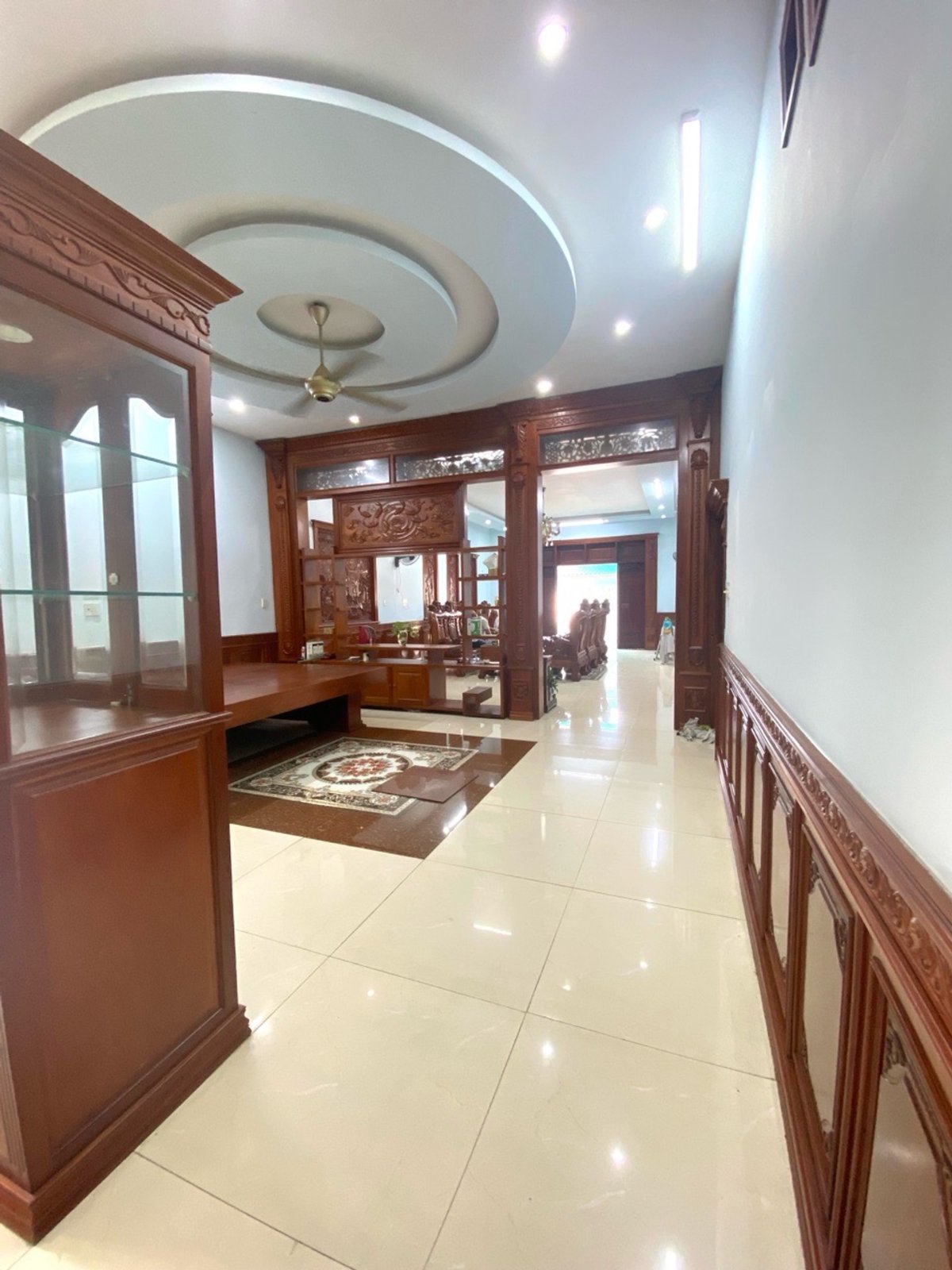 Biệt thự 2 tầng