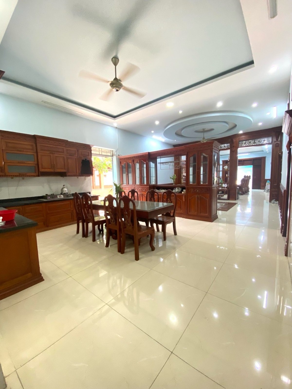 Biệt thự 2 tầng