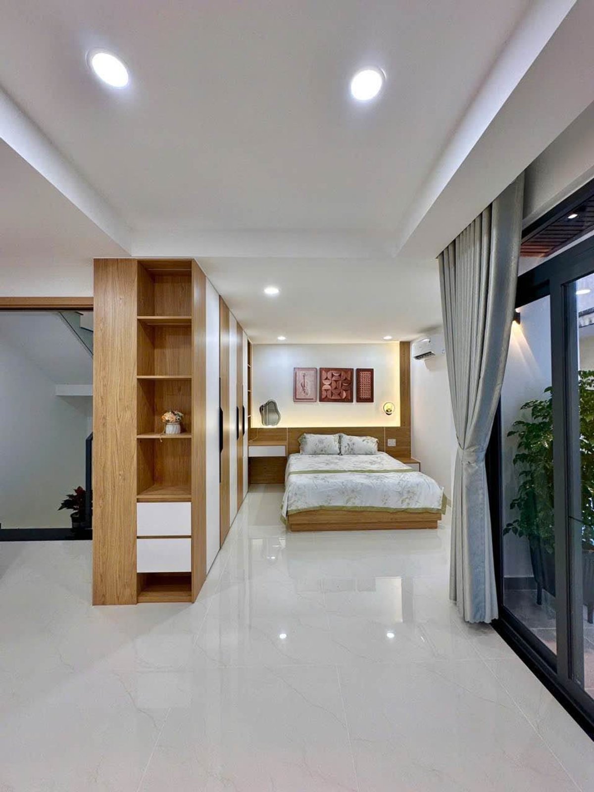 Nhà 4 tầng đang chờ thuê