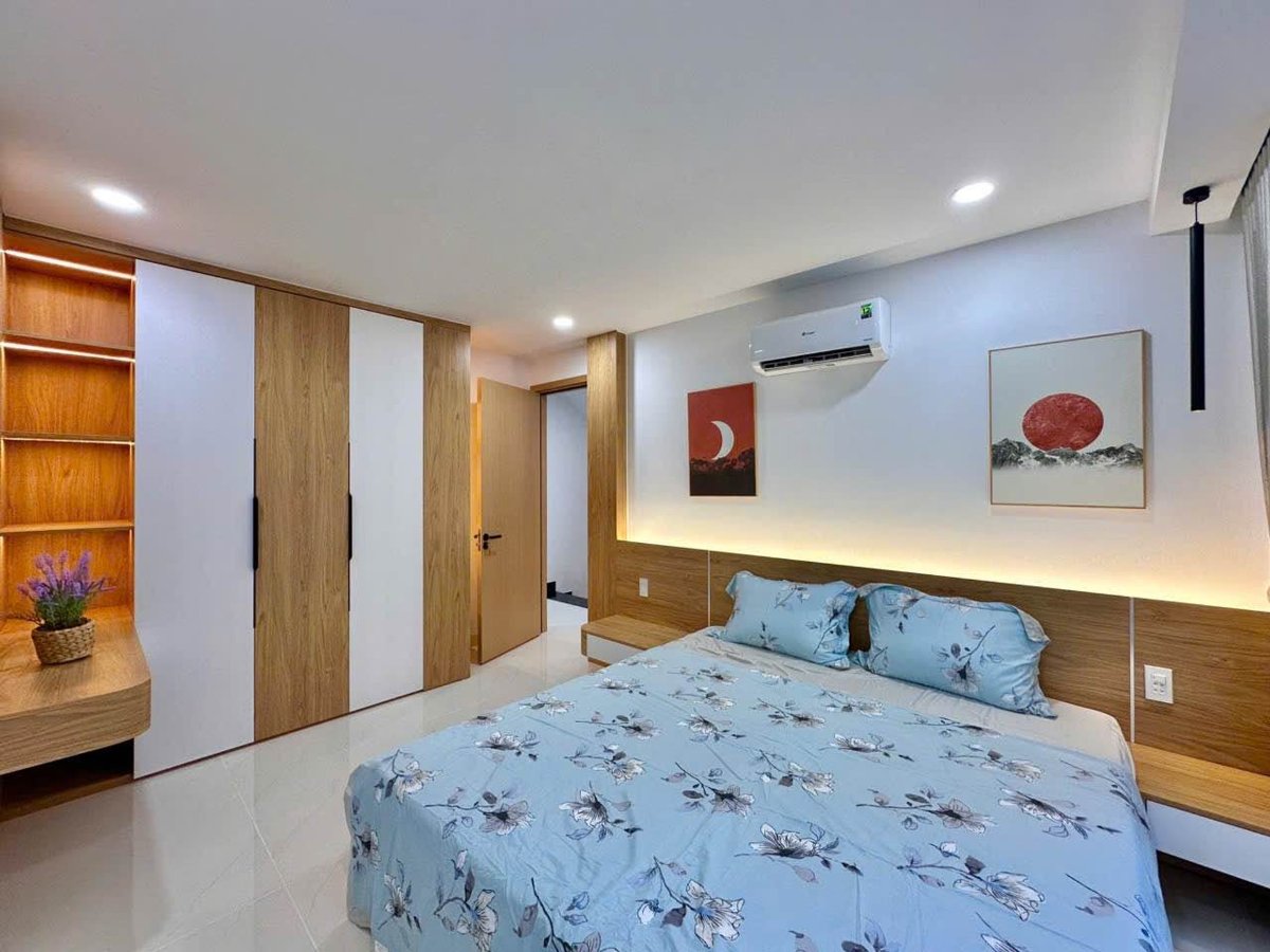 Nhà 4 tầng đang chờ thuê