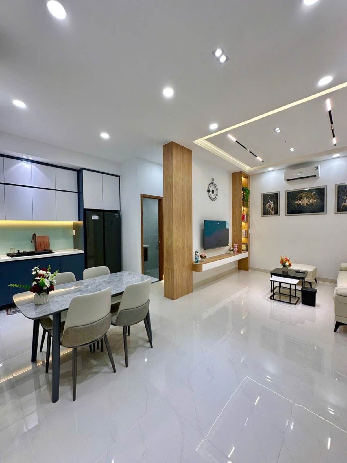 Nhà 4 tầng đang chờ thuê